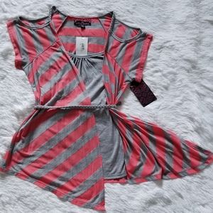 Stripped Open Front Top W Tie